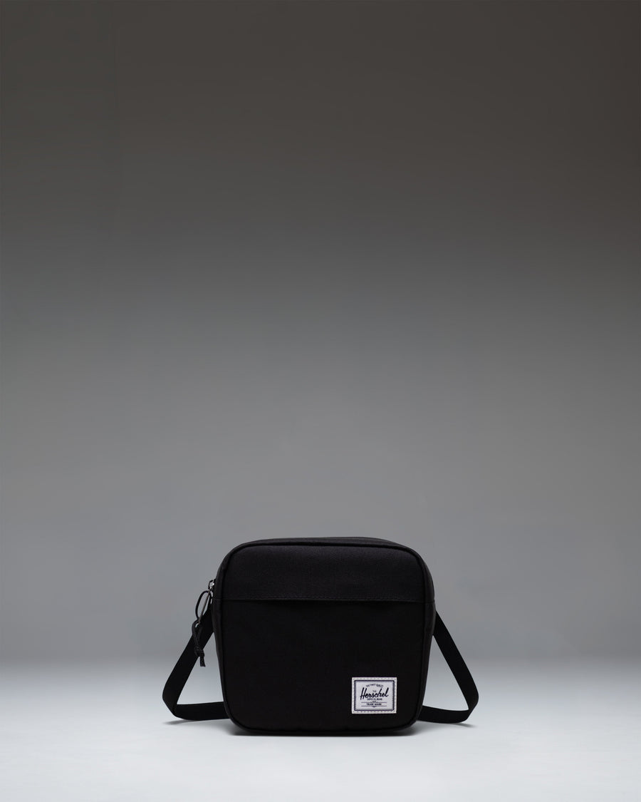 Classic Crossbody B5