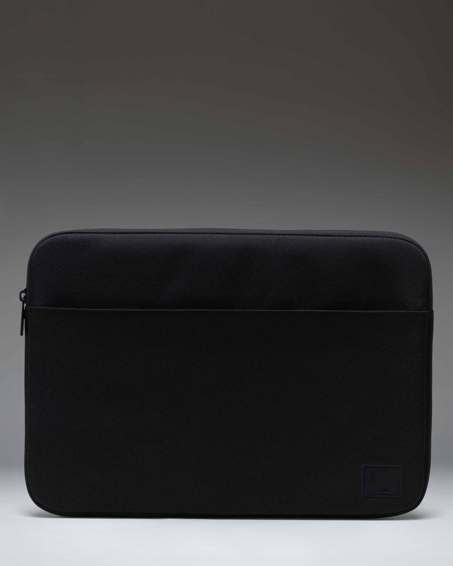 Denman Sleeve 15-16 Inch Tech B7