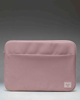 Denman Sleeve 15-16 Inch Tech B7
